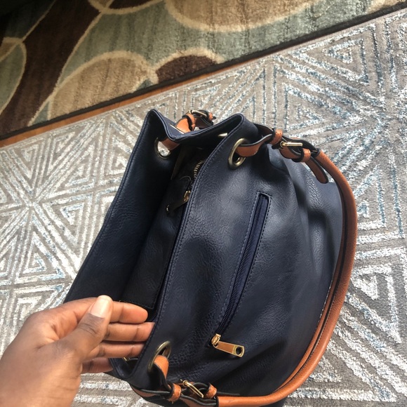 Hand bag - Picture 7 of 9